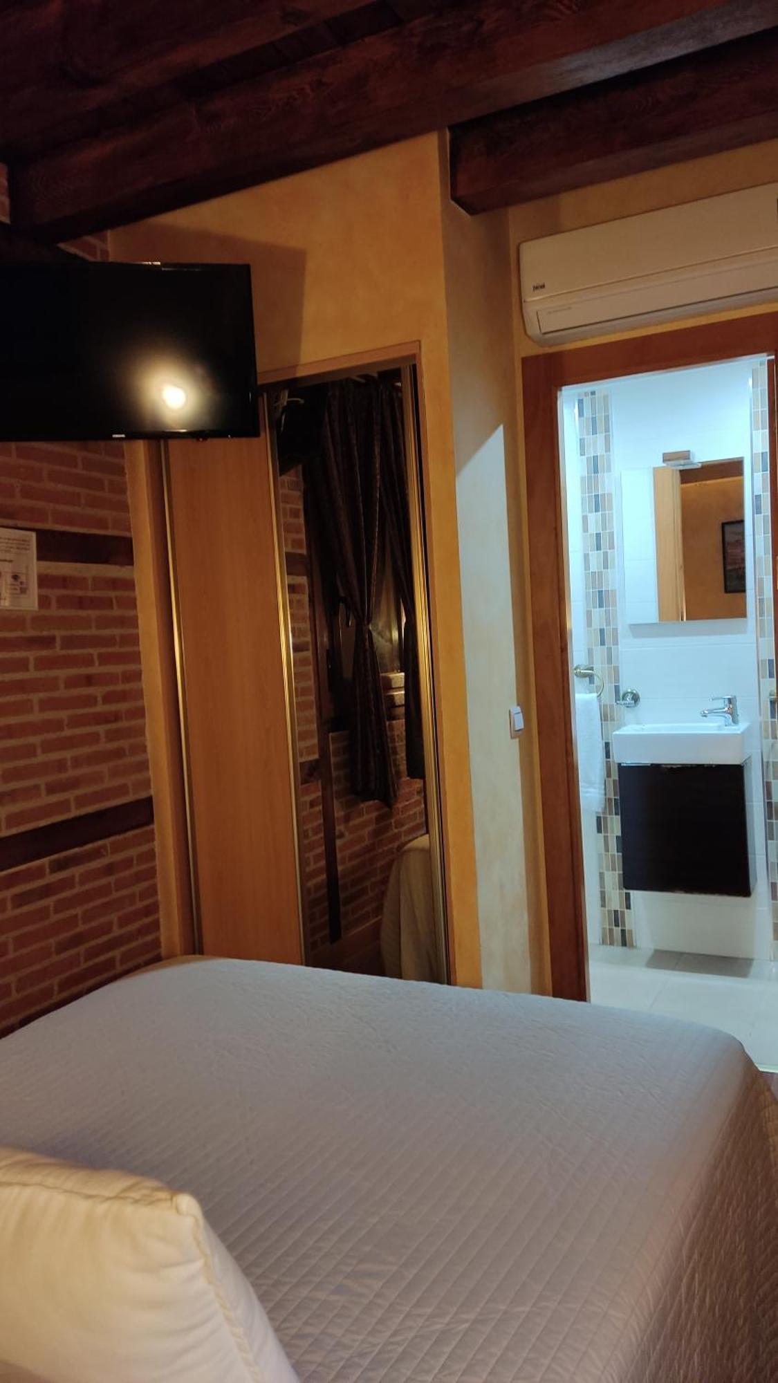 Hostal Segovia Adults Only Kamer foto