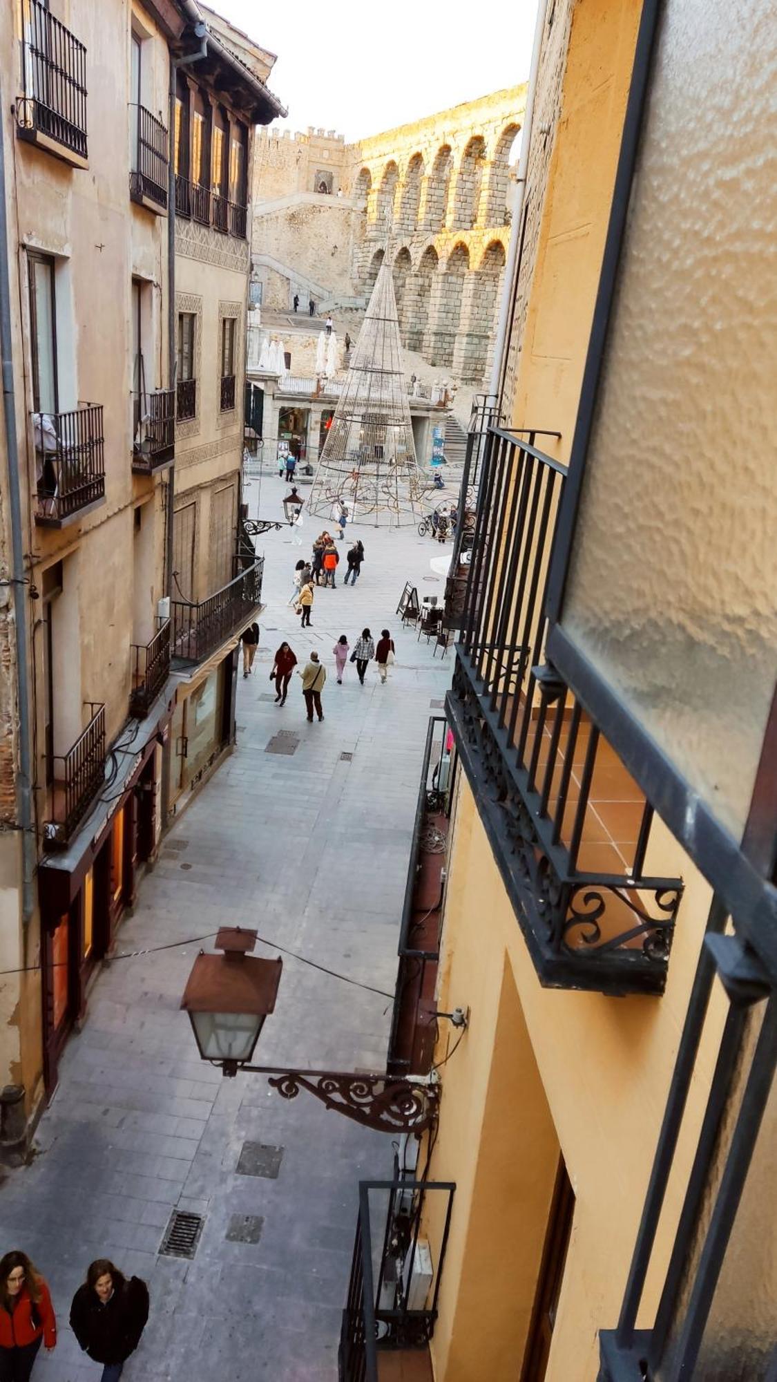 Hostal Segovia Adults Only Buitenkant foto