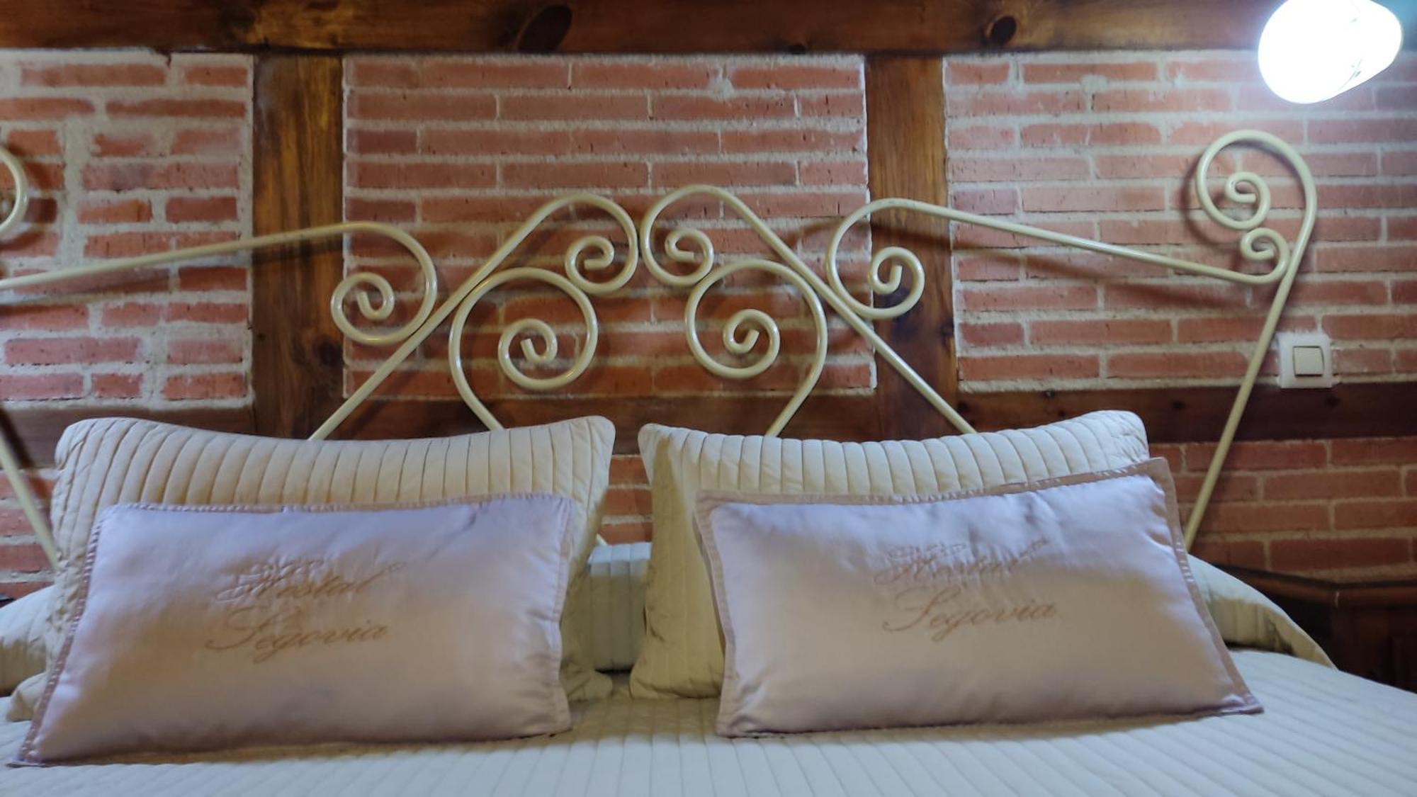 Hostal Segovia Adults Only Kamer foto